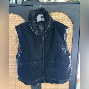 Wild Fable shiny black cropped puffer vest